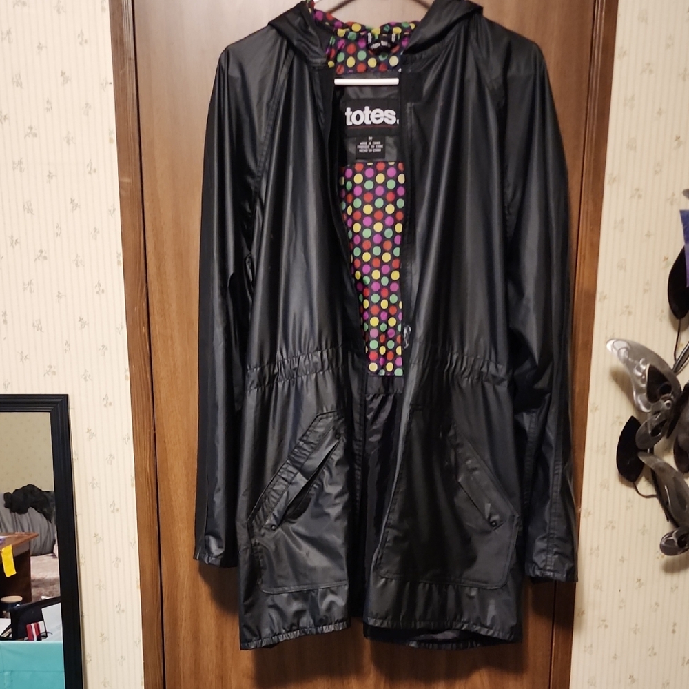Totes Black Trench Coat with Hood and Water-Resistant Finish